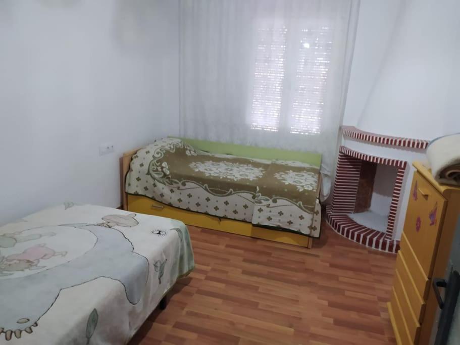 Апартаменты Amplio Piso En Centro Con Balcon Куэнка Экстерьер фото