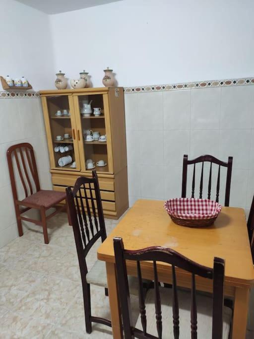 Апартаменты Amplio Piso En Centro Con Balcon Куэнка Экстерьер фото